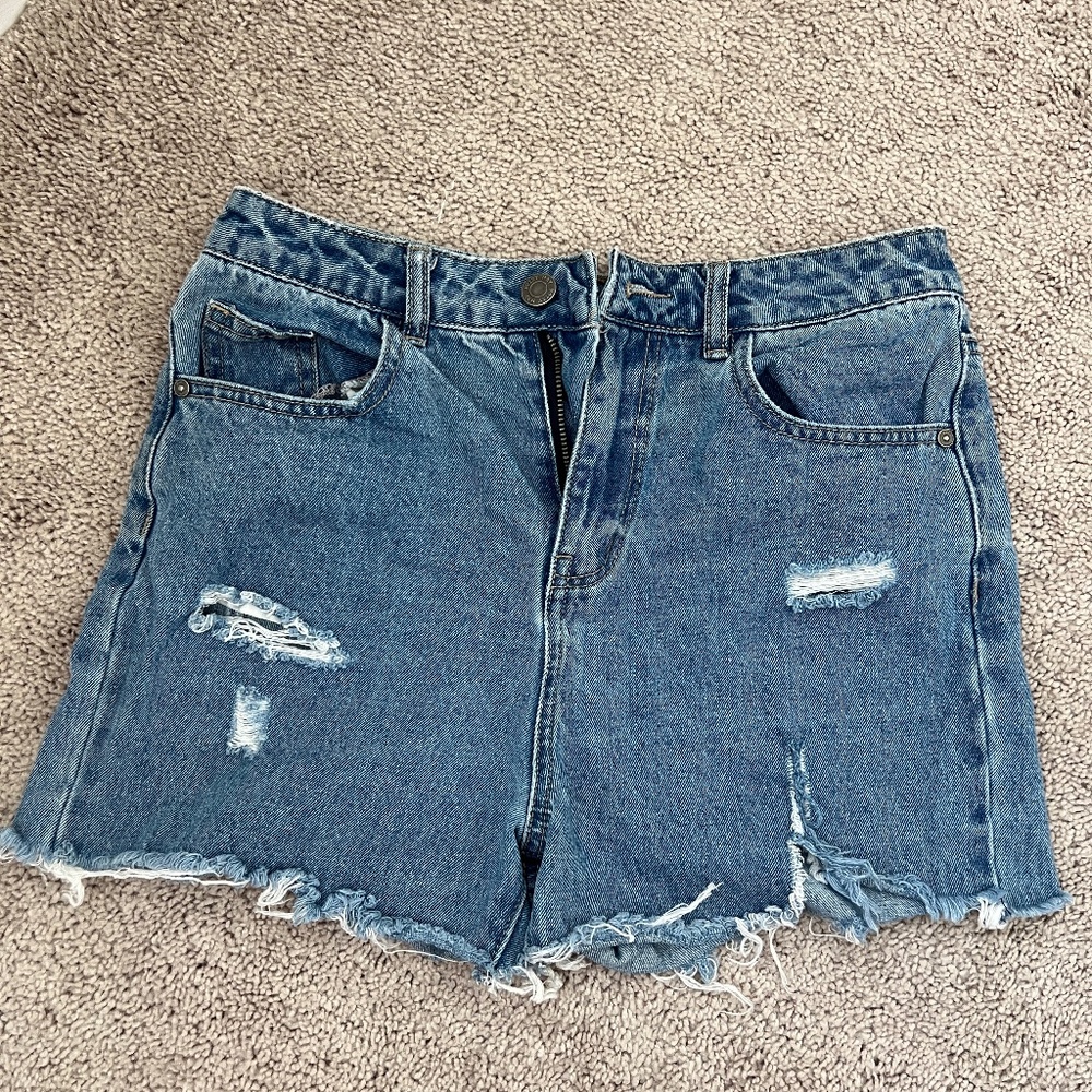 Mini shorts